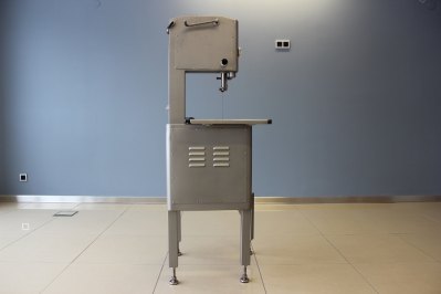 Pásová pila německého výrobce MADO typ MKB 650